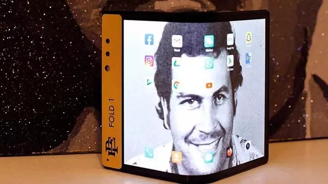 Kardeş Escobar’ın Katlanabilir Telefonuna CES 2020 Yasağı 1 Kardeş Escobar’ın Katlanabilir Telefonuna CES 2020 Yasağı