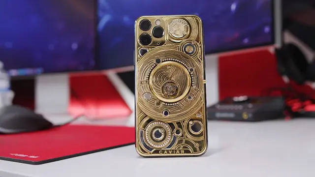 Bir YouTuber, 100 Bin Dolarlık iPhone 11 Pro'yu İnceledi