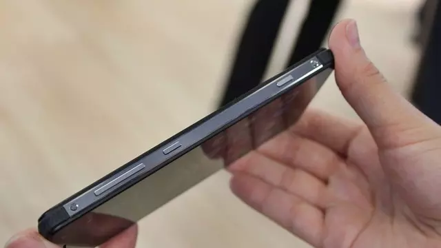 10010mAh Bataryalı Hisense King Kong 6 Duyuruldu 1 10010mAh Bataryalı Hisense King Kong 6 Duyuruldu