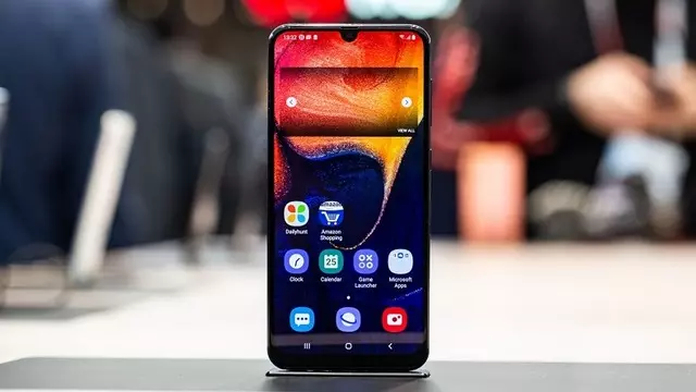 Samsung Galaxy A51 Render Görselleriyle Karşınızda 1 Samsung Galaxy A51 Render Görselleriyle Karşınızda