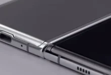 Samsung'dan Katlanabilir Telefonlarına Ultra İnce Cam Çözümü