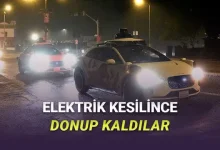 ABD'de Elektrikler Kesildi, Otonom Araçlar Yoldaki Tüm Araçları Esir Aldı [Video]