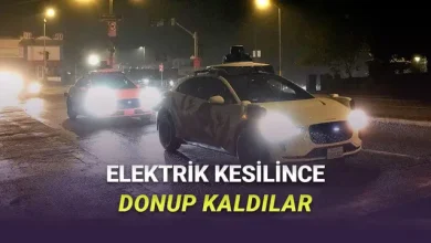 ABD'de Elektrikler Kesildi, Otonom Araçlar Yoldaki Tüm Araçları Esir Aldı [Video]