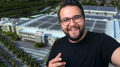 Neredeyse Her Paneli Üreten Dev Fabrikaya Girdik! | SQ-Mini LED ile Tanışın