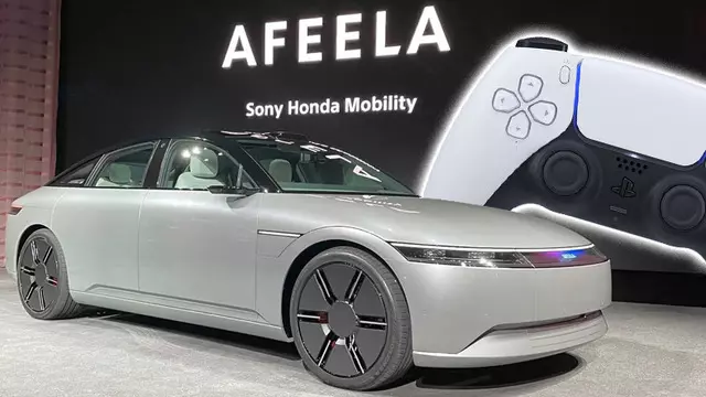 Sony, DualSense ile Gerçek Otomobil Sürdü [Video]