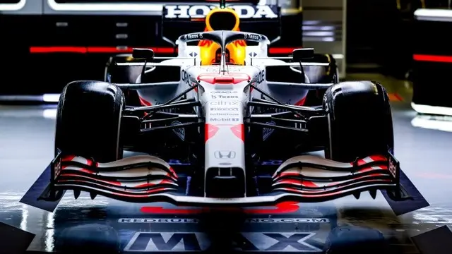 Red Bull, Türkiye GP'de Kırmızı Beyaz Araçlarla Yarışacak
