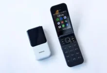 Nokia 2720, Nokia 800 ve Nokia 100 Yenilendi