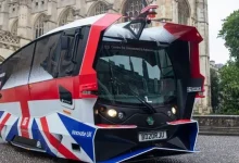 İngiltere'nin İlk Otonom Otobüsü Alay Konusu Oldu