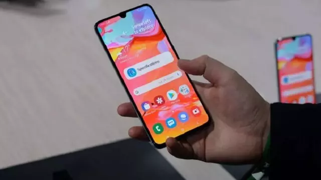 Infinity-V Ekranlı Yeni Model Galaxy A10s Piyasaya Sürüldü 1 Infinity-V Ekranlı Yeni Model Galaxy A10s Piyasaya Sürüldü