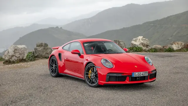 Yeni Porsche 911 Turbo Söylenenden Daha Hızlı