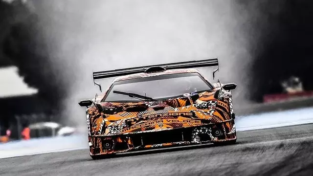 Lamborghini, Yeni SCV12 Modelinin Testlerine Başladı