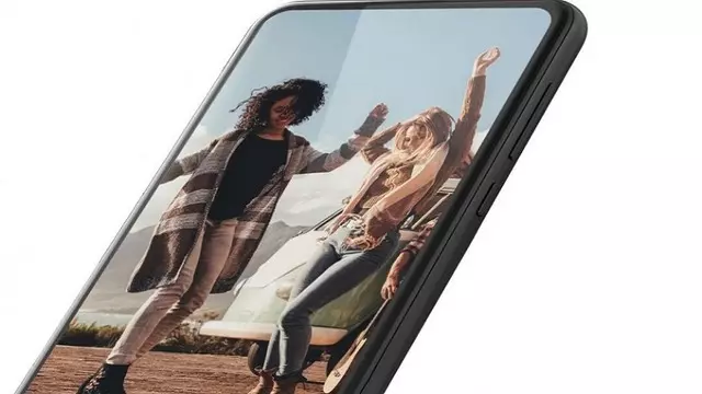 Motorola, Yeni Cihazında Çentiği Tamamen Ortadan Kaldıracak