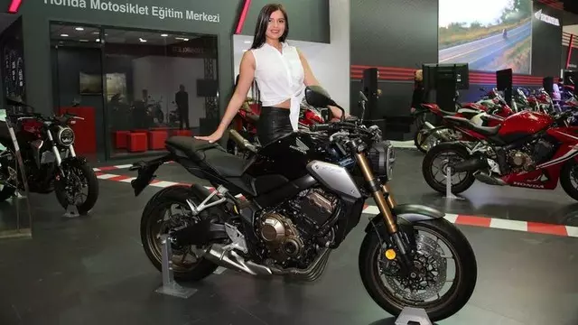 Honda, Motobike İstanbul'da 3 Yeni Motosikletini Sergiliyor