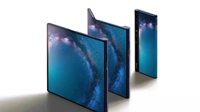 Huawei Mate X Piyasaya Sürülmeye Hâlâ Hazır Değil 1 Huawei Mate X Piyasaya Sürülmeye Hâlâ Hazır Değil