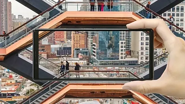 Sony Xperia 1'in Muhteşem Kamerasını Gösteren Video