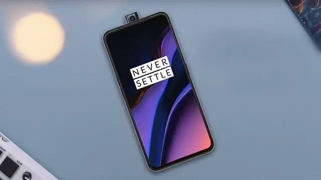 OnePlus 7 Pro'nun 90Hz QHD+ Ekran İle Geleceği İddia Edildi