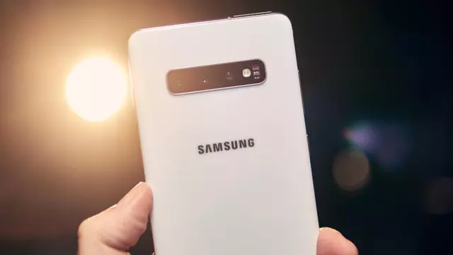 Galaxy S10'ların Kameralarını Güncelleme ile Geliştirilecek