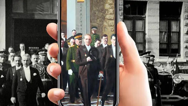 Atatürk’ü Sanki Yanınızdaymış Gibi Hissettirecek AR Kartları