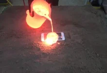 iPhone’un Üzerine Lavın Döküldüğü Dayanıklılık Testi