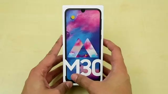 Galaxy Ailesinin Yeni Üyesi M30, Hindistan'da Tanıtıldı