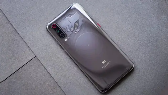 Xiaomi Mi 9 Transparent Modelinin En Detaylı Görüntüleri