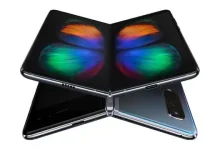 Galaxy Fold'da Kulaklık Girişi Bulunmuyor