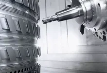 Bozuk iPhone 7'yi Onaran CNC Makinesi (Video)