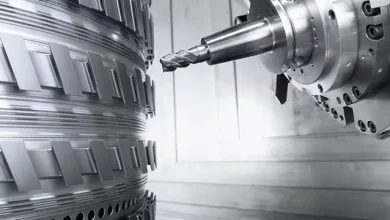 Bozuk iPhone 7'yi Onaran CNC Makinesi (Video)