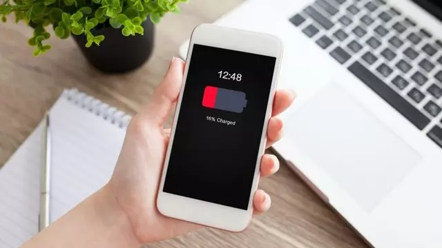 Akıllı Telefonların Şarjını Sonuna Kadar Bitirmek Doğru mu?