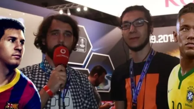 Pes 2016 İlk Bakış ( Fifa 16 mı Pes 2016 mı? )