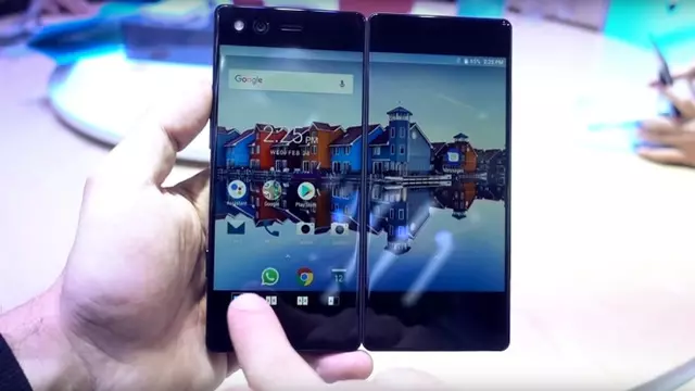 Katlanabilir Çift Ekranlı Telefon ZTE Axon M