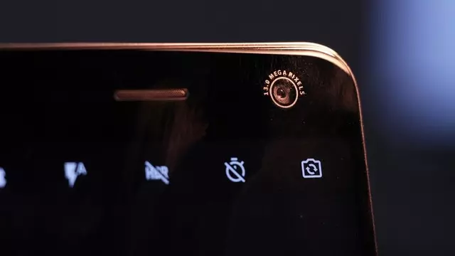 Turkcell'in Yeni Akıllı Telefonu Turkcell T80 İncelemesi 1 Turkcell'in Yeni Akıllı Telefonu Turkcell T80 İncelemesi