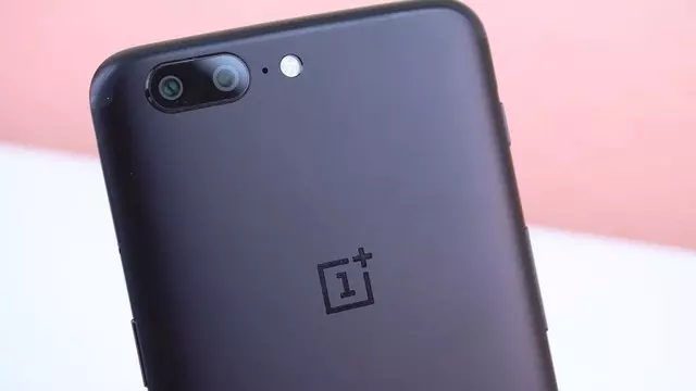 Amiral Gemisi Katili OnePlus 5'in İncelemesini Yaptık! 1 Amiral Gemisi Katili OnePlus 5'in İncelemesini Yaptık!