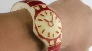 Apple Watch Alamayan Fenomenler Kollarına Gerçek Elma Taktı