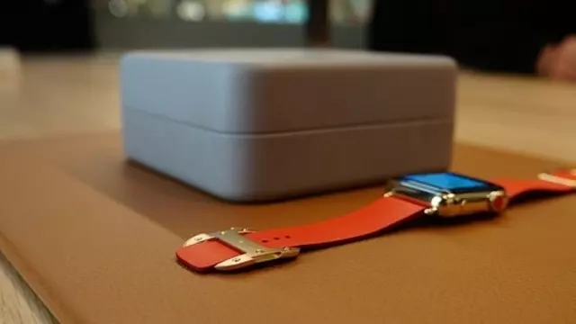 Apple, 2014 Samsung Akıllı Saat Satışını 1 Günde Elde etti 1 Apple, 2014 Samsung Akıllı Saat Satışını 1 Günde Yakaladı